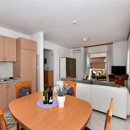 Allegra Apartment