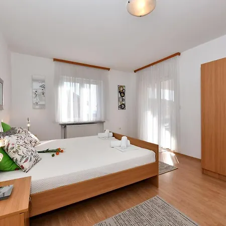 Allegra Apartment