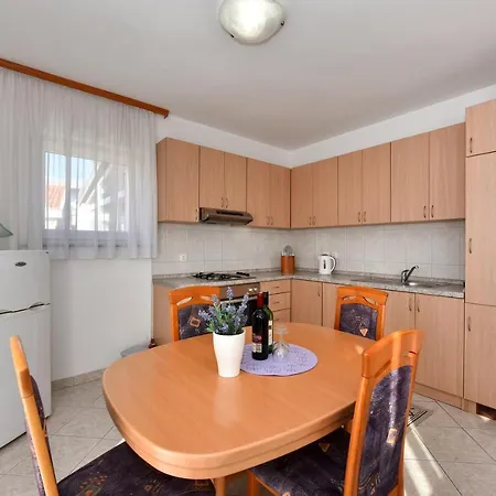 Allegra Apartment *