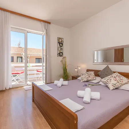 Allegra Apartment *